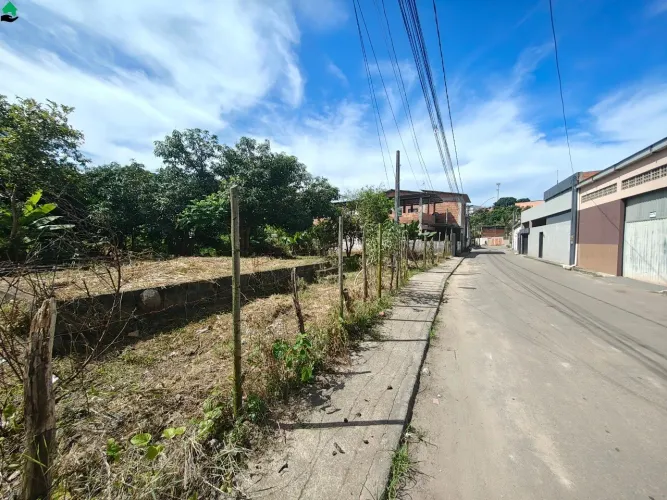 Terreno à venda em Nova Almeida (Boa Vista I) - 240m² - direto com proprietário