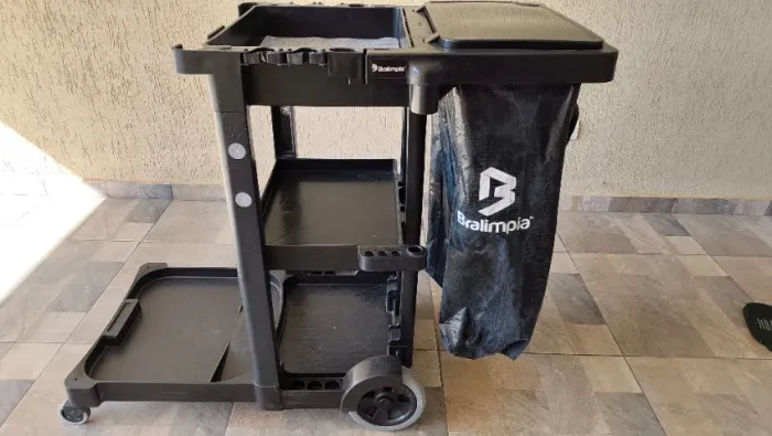 Carrinho de Limpeza Profissional Bralimpia América Black - Excelente Estado