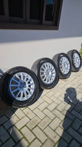 Rodas aro 15 5x100 original do golf Pneu 205 60 195 ling long green max