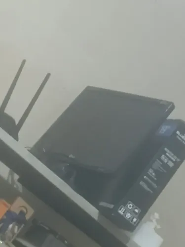 Monitor LG 18,5