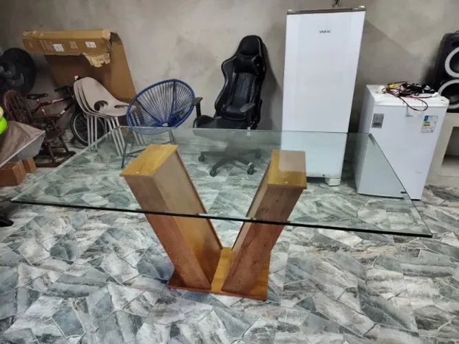 Mesa de Jantar Retangular - Tampo de Vidro e Base