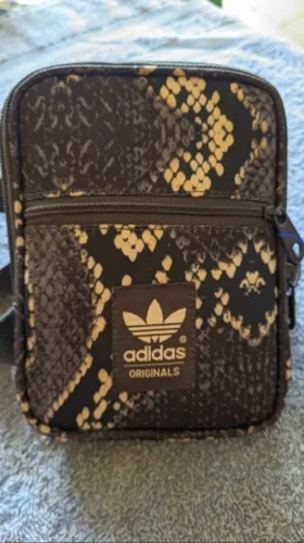 Bolsa Crossbody Adidas Originals Snakeskin Rara (Peça Sample)