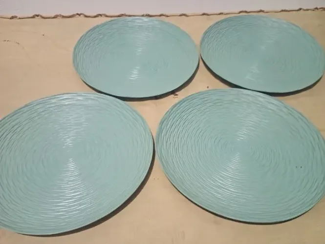 pratos de melamina cor Bluestone