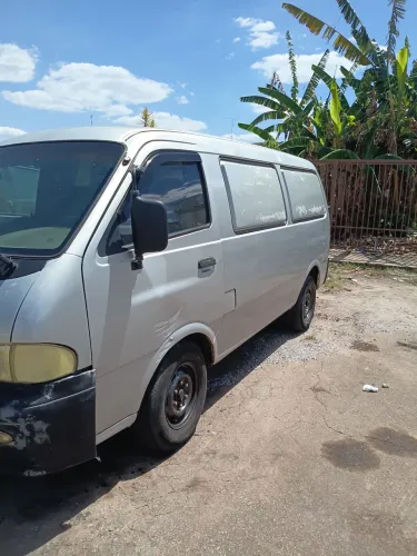 Kia Motors Besta Furgão 2.7 Diesel 2001