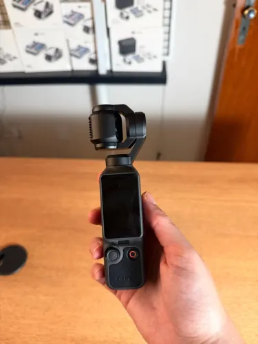 DJI OSMO POCKET 4 P/ peças ou reparo