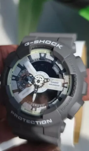 Casio Gshock  Hidden Glow GA-110HD-8ADR