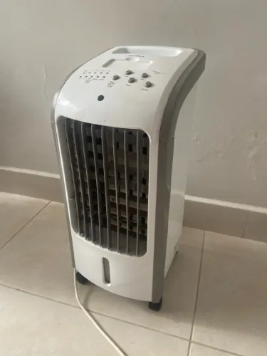 Climatizador de Ar 4 em 1 Britânia - modelo BCL05F / BCLO5FI.