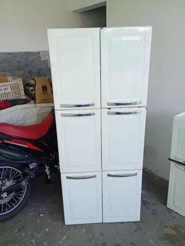 Paneleiro de parede