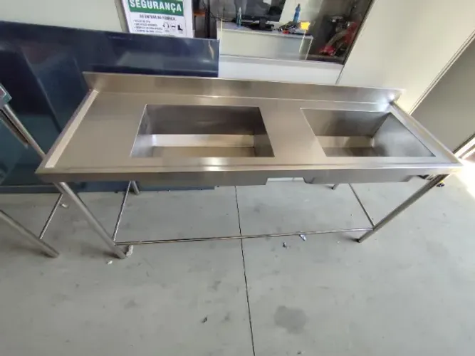 Pia inox 2 bojos contraventada 2,20×0,60×0,90 (2×60×40) 