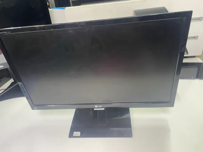 Monitor LG 24?