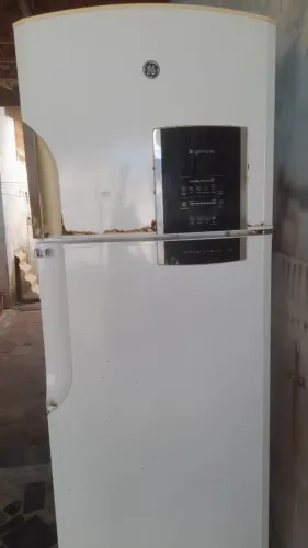 Geladeira GE 450L