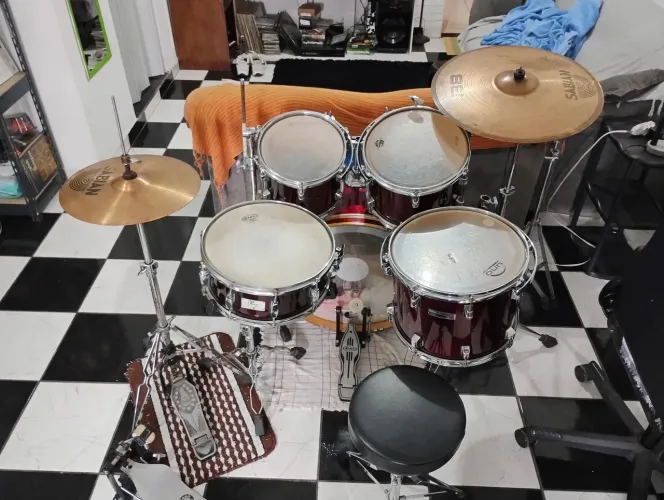 Bateria Taye
