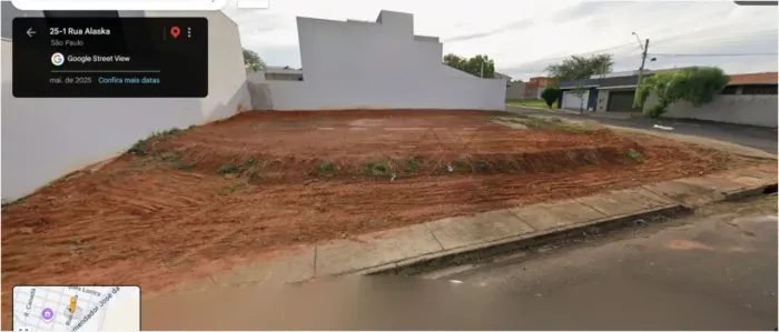 Venda - Terreno de Esquina no Jardim Solange - 130m² - Plano - Excelente Localização