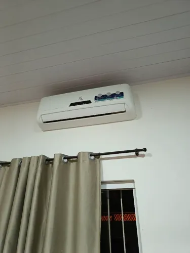 Vendo um ar condicionado Eletrolux
