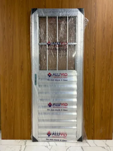 Portas Aluminio Com Grade e Vidro