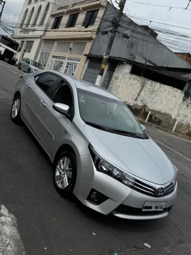 Toyota Corolla GLI 1.8 Flex 16V Mec. 2015