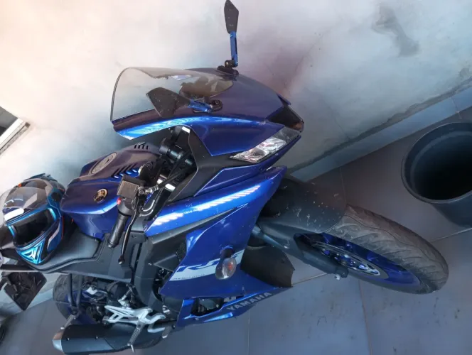 R15 