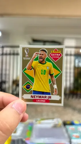 Figurinha Neymar Legend Gold Extra
