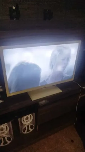 Tv 42 polegadas não e smart