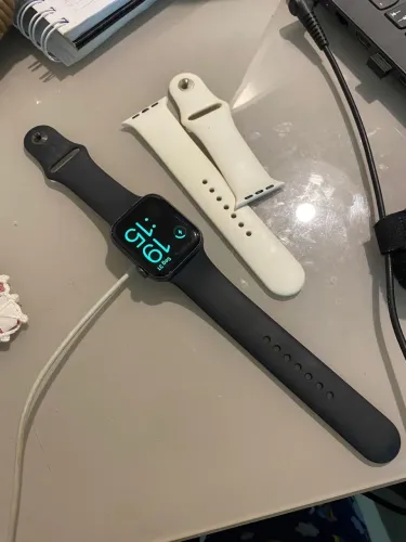 Apple Watch SE 44mm