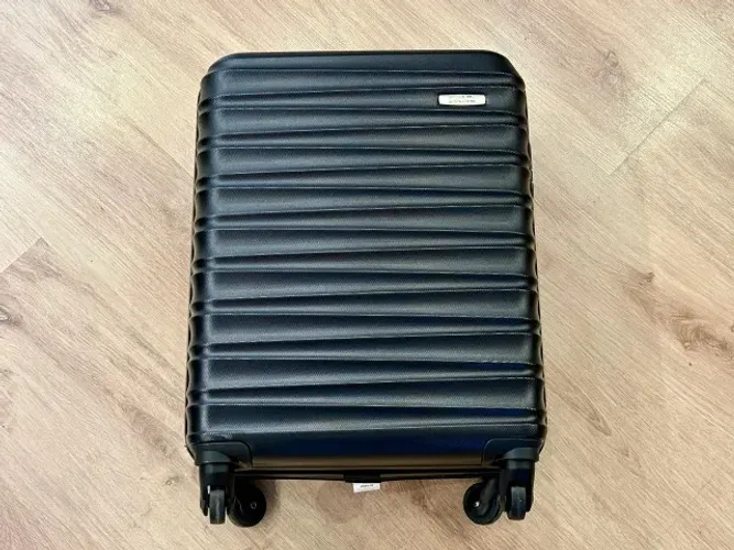 Mala Rígida De Bordo 4 Rodas Preta Pack It Oslo Preta (Usado)