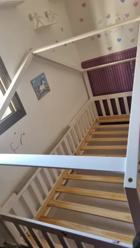 Cama infantil montessori