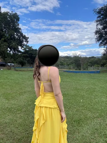 Vestido de festa com bojo