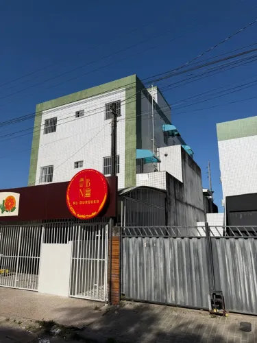 Vende Prédio