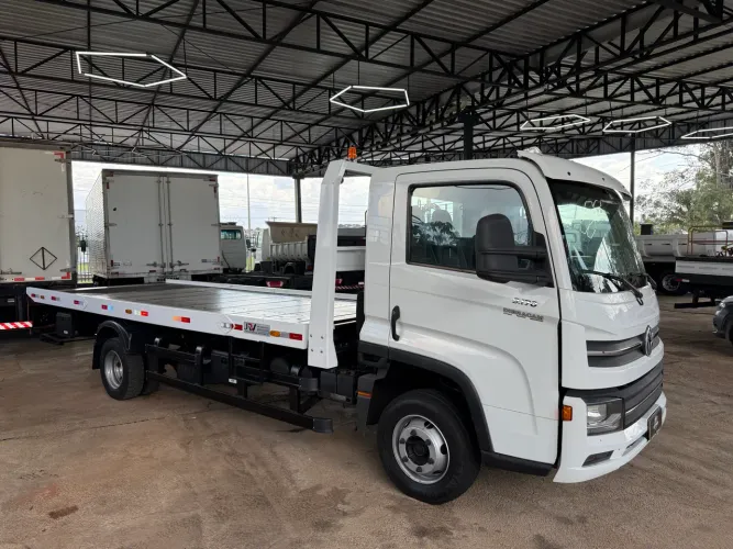 Volks 9170 plataforma prancha com asa delta