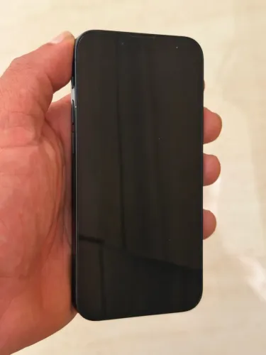 Vendo iPhone 13 mini 128 GB excelente estado