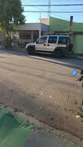 Motorista com doblo