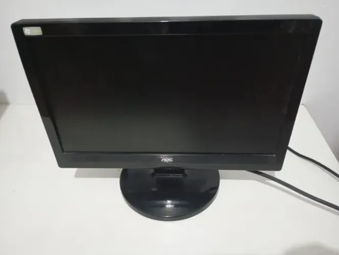 Monitor de 14 polegadas AOC