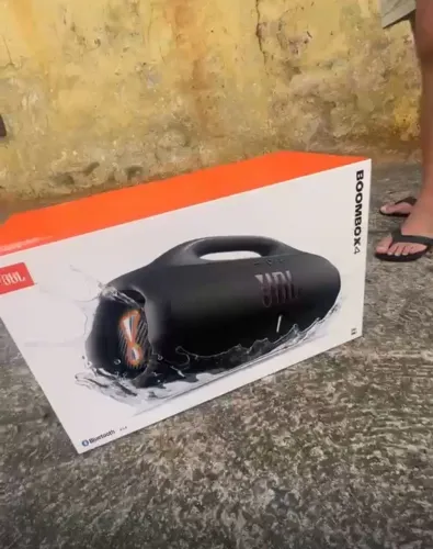JBL BOMBOX 4