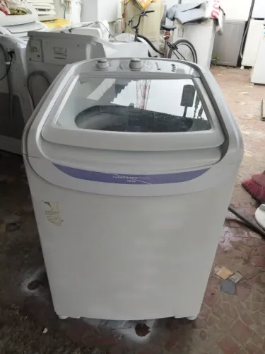 MÁQUINA DE LAVAR ROUPAS ELECTROLUX 15KG