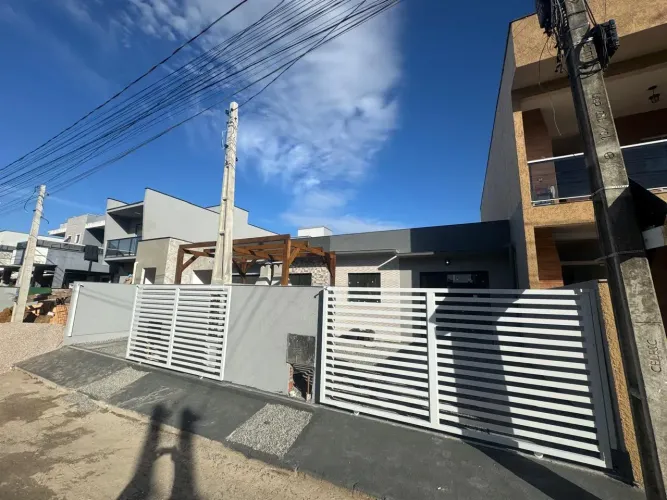 Casa Térrea com 2 Quartos à Venda Rio Vermelho | Florianópolis