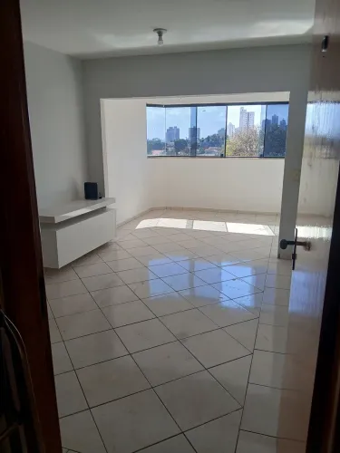 Alugo excelente apartamento boa localização