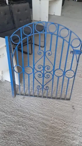 Portão Social de Ferro Maciço