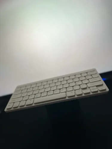 Teclado H?Maston JP101 Bluetooth Sem Fio Slim Branco + 4 Pilhas AAA