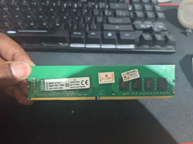 Vendo memoria ram Ddr4 8Gb - 2666 mhz - Kingston