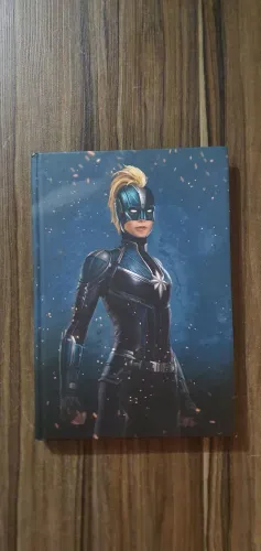Livro Capitã Marvel