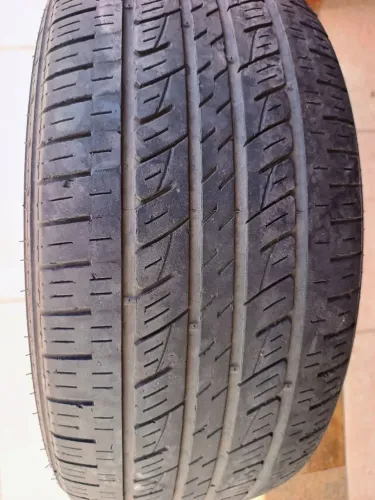 Par de Pneus Kumho SOLUS KL21 255/50R19 107v BMW X5