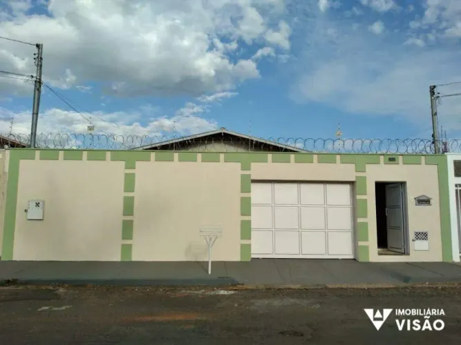 CASA PARA ALUGAR, 03 QUARTOS, 01 SUÍTE, 01 VAGA, NO BAIRRO OLINDA