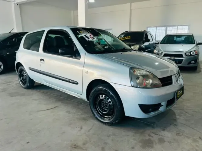 Renault Clio Campus Hi-flex 1.0 16V 3P 2009