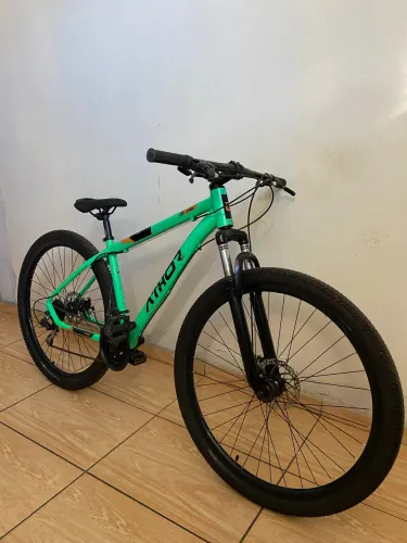 BIKE ATHOR VERDE ARO 29 - OPORTUNIDADE