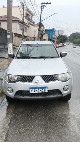 Mitsubishi L200 Triton HPE 3.2 CD TB Int.diesel AUT 2009