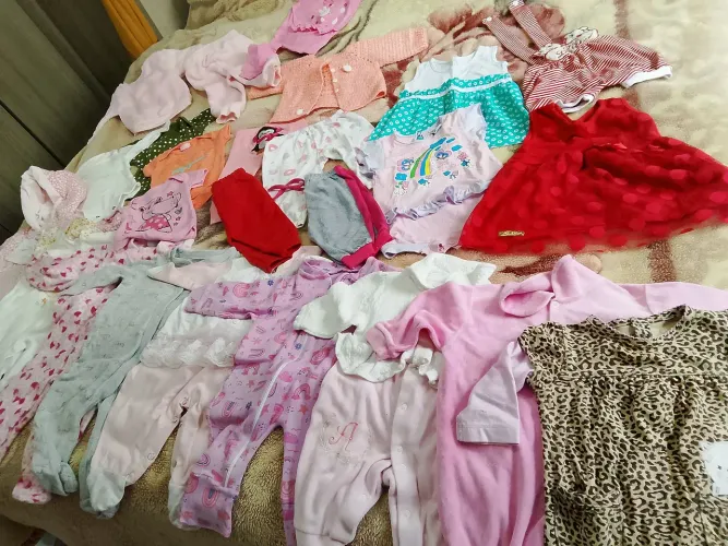 Roupinhas de bebê menina até 05 meses