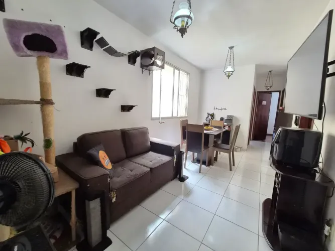 COMPRE ÓTIMO APTO.3 QTOS, ARMÁRIOS, DCE, 1VAGA,PORTARIA 24HS, NO BAIRRO CARLOS PRATES,B.HT