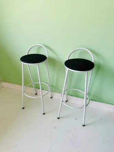 Banquetas Altas para Bancada Cozinha Americana - Par
