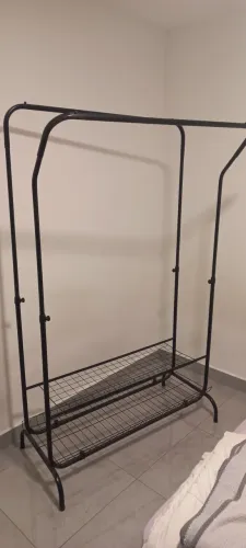Arara de roupas dupla 