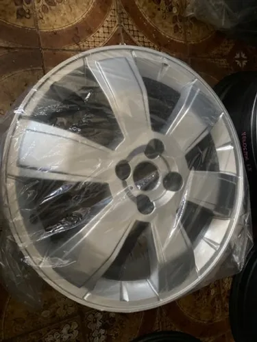 Roda GM Montana aro 17 original unidade valor mínimo sem solda